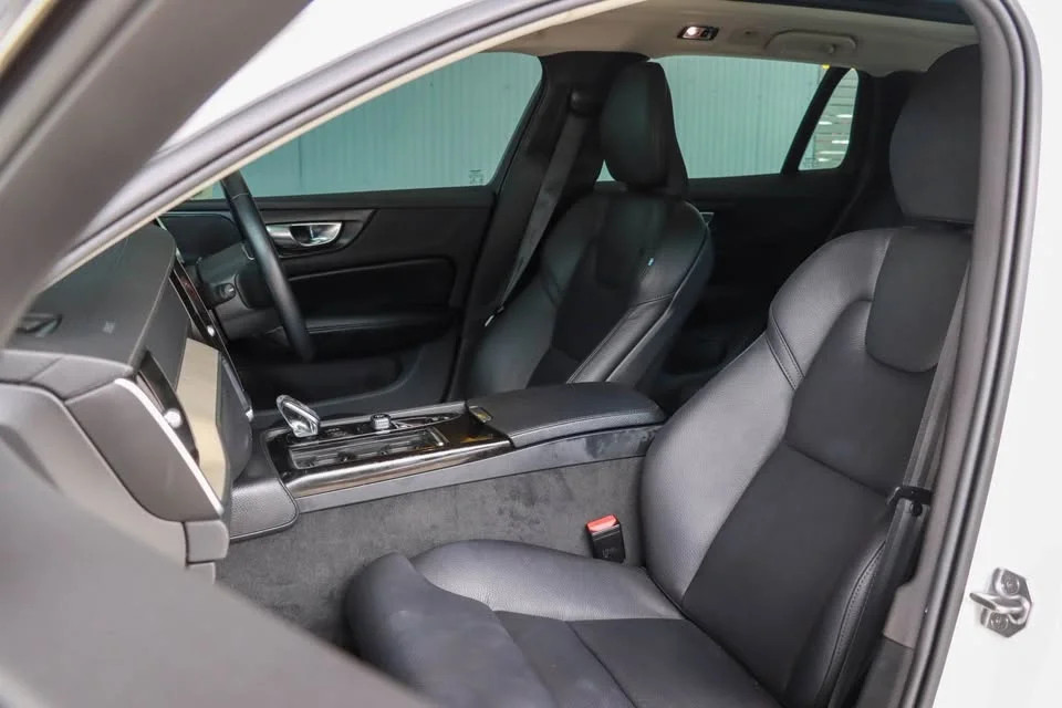 2021 Volvo V60 II 2