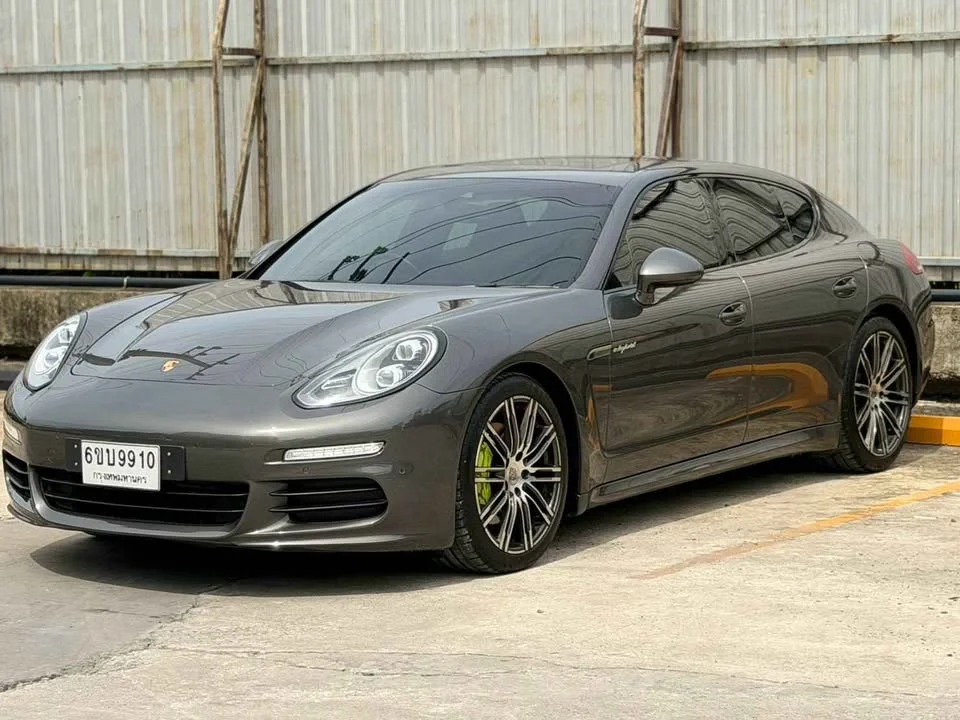 2016 Porsche Panamera I 2