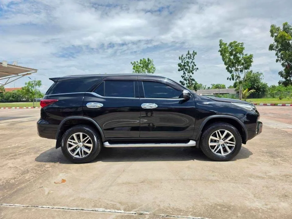 2018 Toyota Fortuner II 2