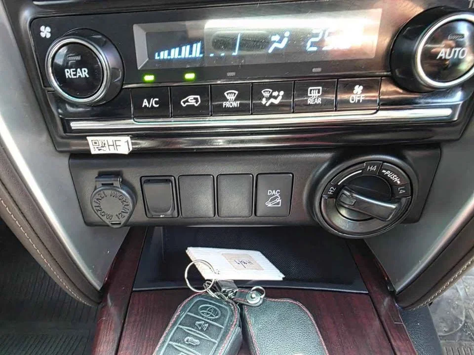 2018 Toyota Fortuner II 3