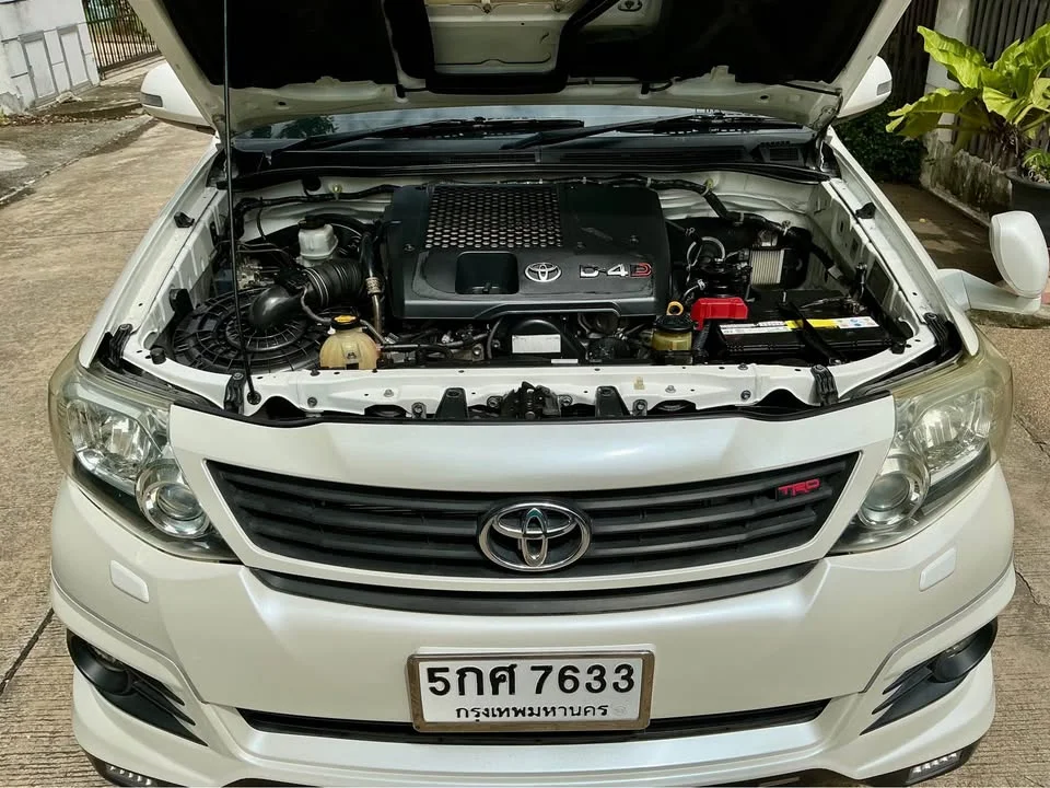 2014 Toyota Fortuner I 3