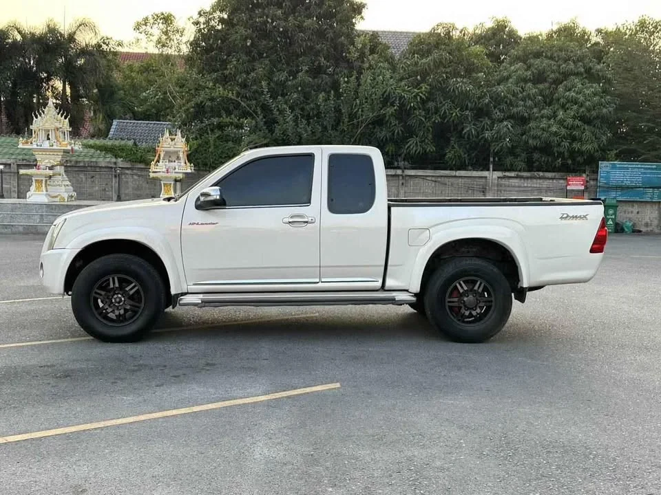 2010 Isuzu D-Max I 3