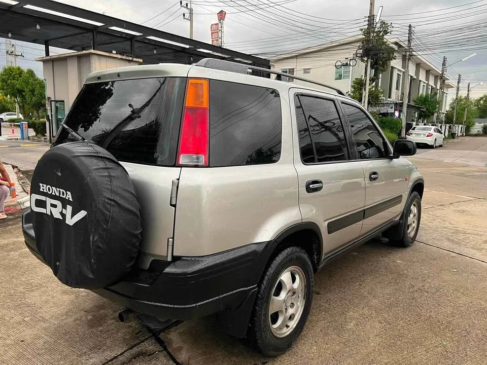 2000 Honda CR-V I 3
