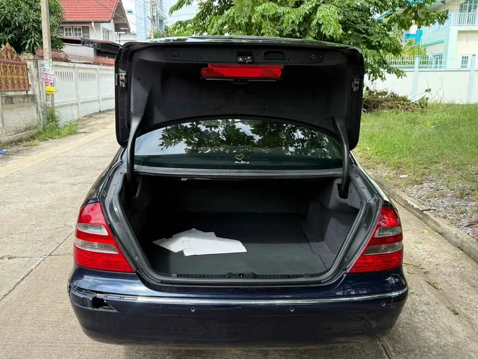 2003 Benz E-Class W211 3