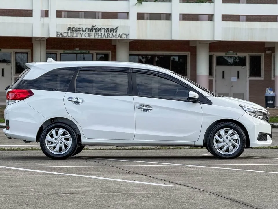 2018 Honda Mobilio II 2