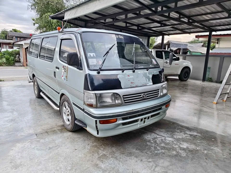 1996 Toyota Commuter IV (H100) 3