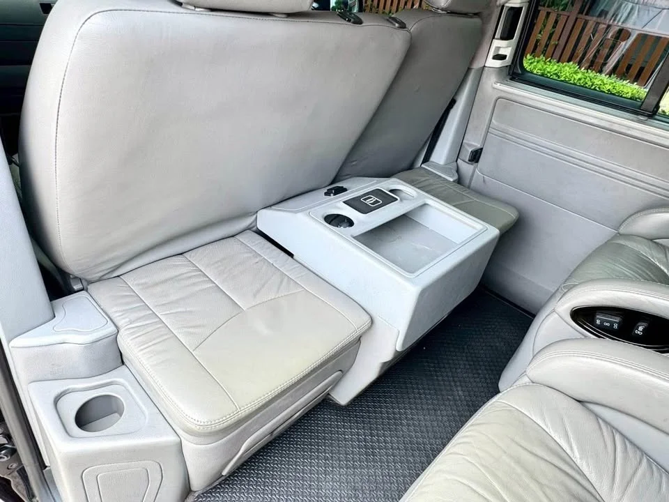 2014 Volkswagen Caravelle T5 2