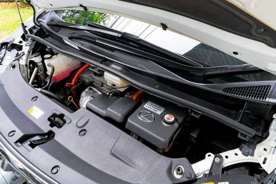 2021 Lexus LM I 3