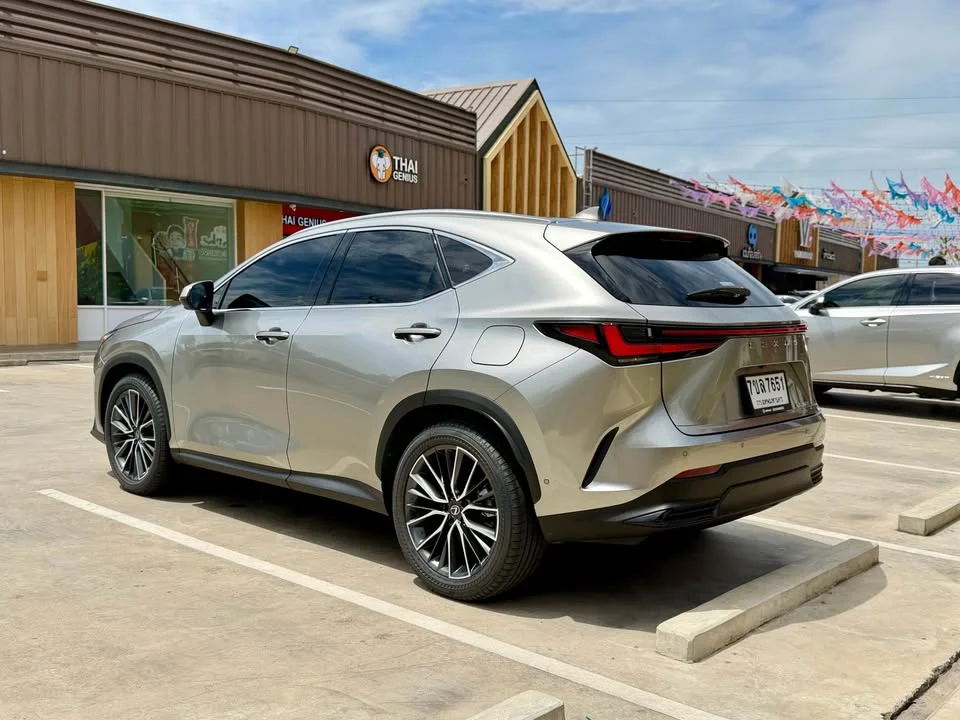 2026 Lexus NX II 3
