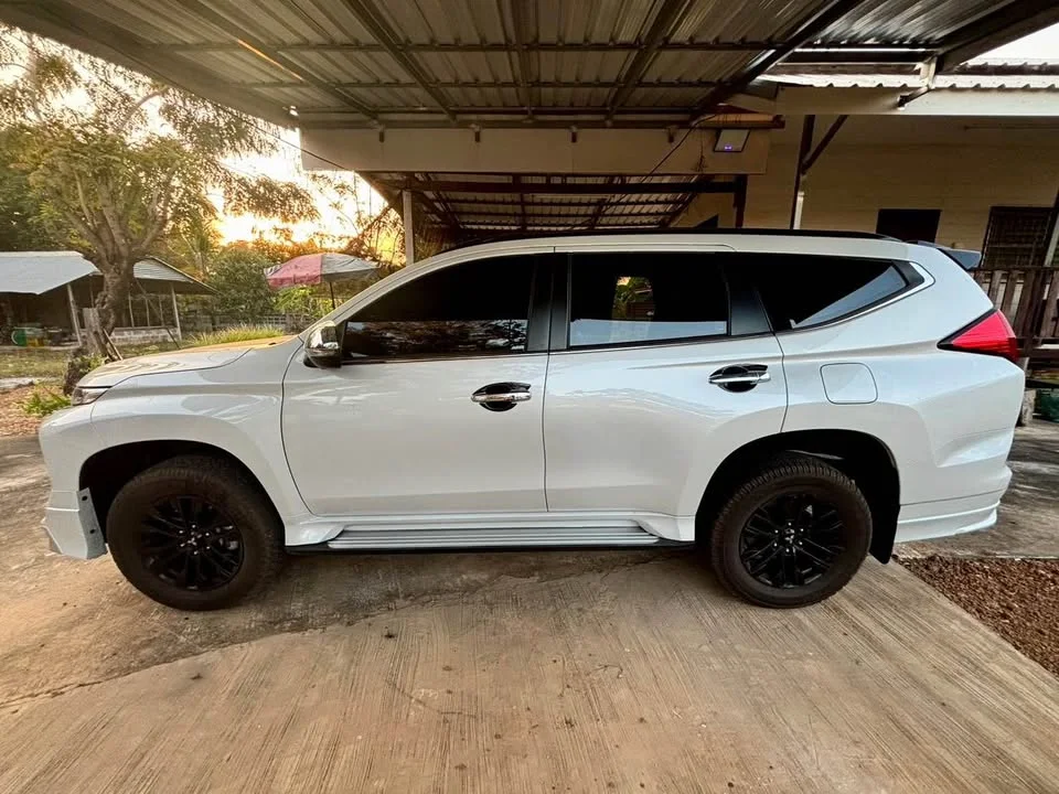 2023 Mitsubishi Pajero Sport III 3
