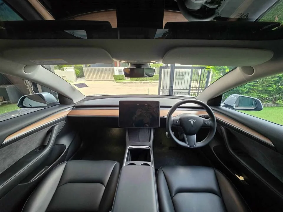 2022 Tesla Model 3 2