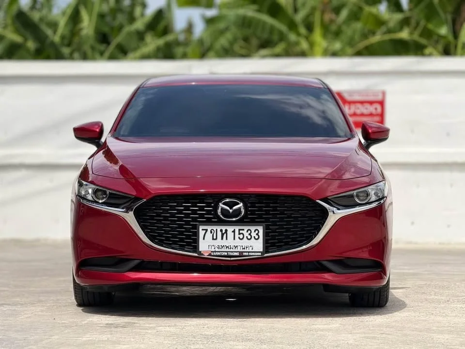 2019 Mazda 3 IV 2
