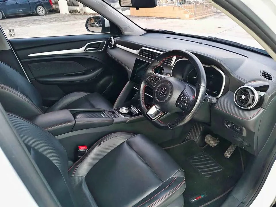 2023 MG ZS 2
