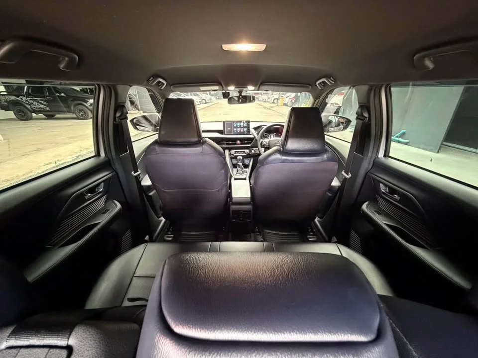 2024 Toyota Yaris Cross AC200 2