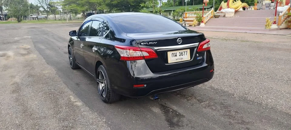 2014 Nissan Sylphy III (B17) 3