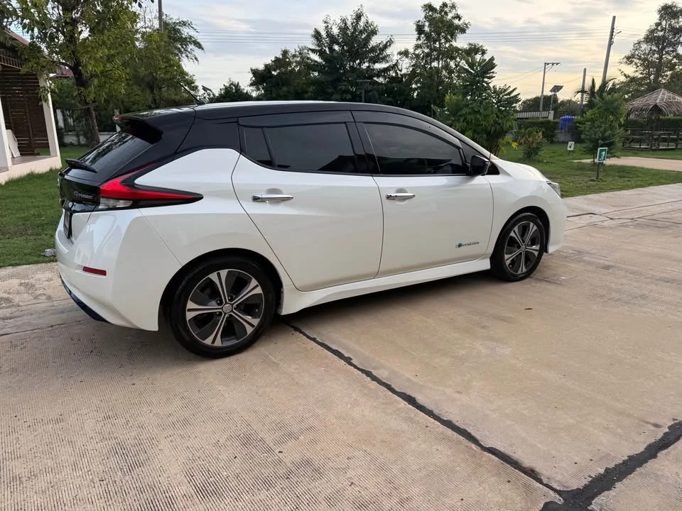 2021 Nissan Leaf II 2