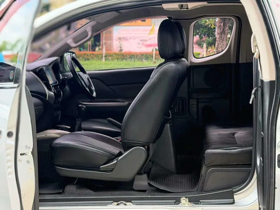 2018 Mitsubishi Triton V 2