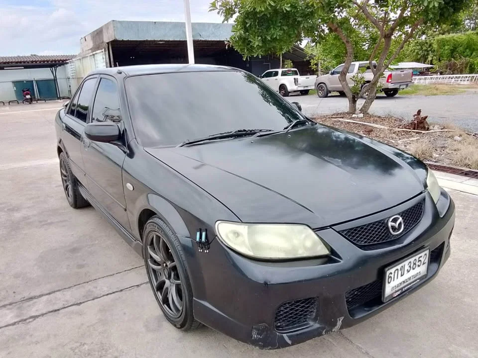 2004 Mazda 323 VIII 3