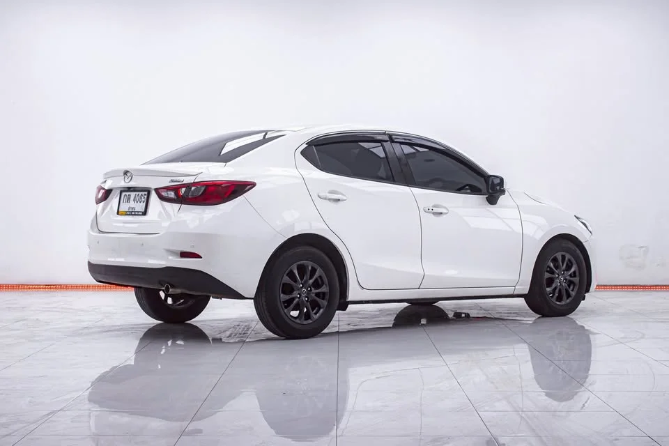 2019 Mazda 2 III 3