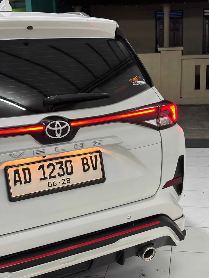 2023 Toyota Veloz III 2