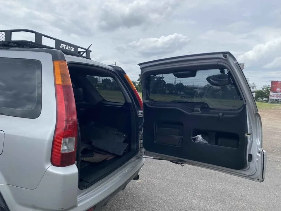 2003 Honda CR-V II 3
