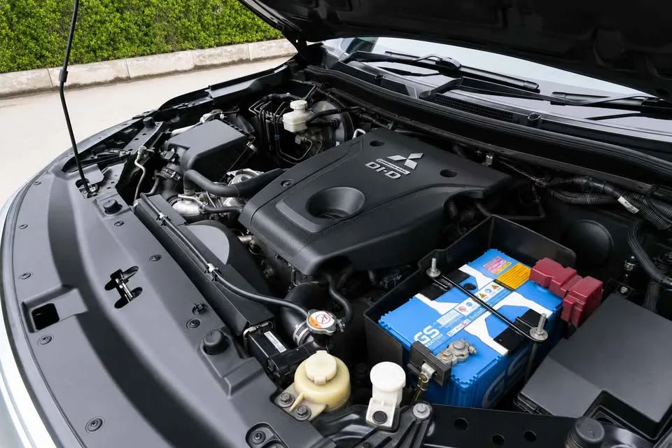 2023 Mitsubishi Pajero Sport III 3