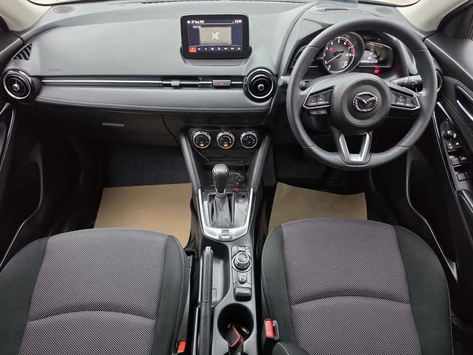 2019 Mazda 2 III 2