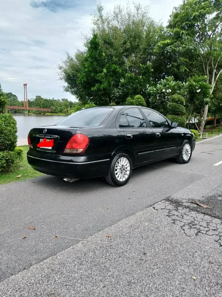 2004 Nissan Sunny N16 3