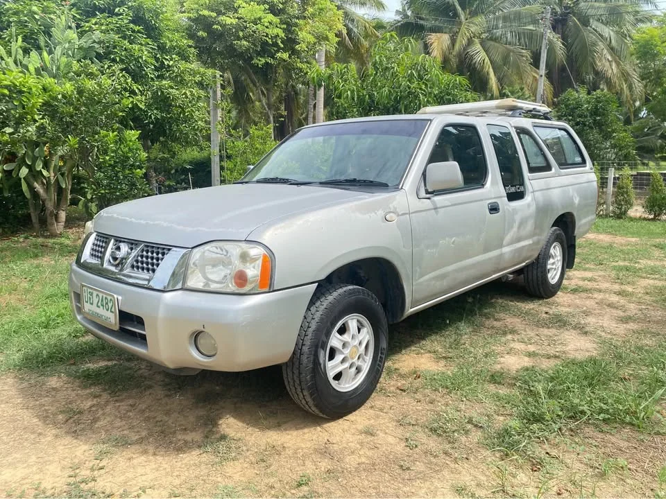2003 Nissan Frontier I 2