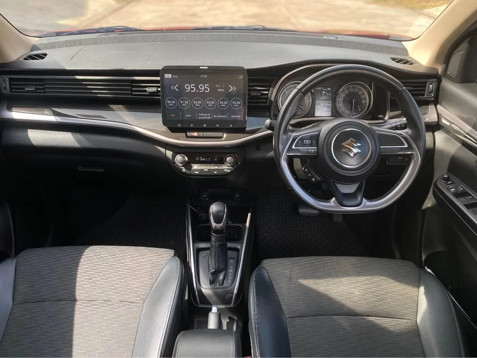 2022 Suzuki Ertiga II 3