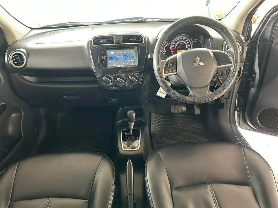 2018 Mitsubishi Mirage VI 3