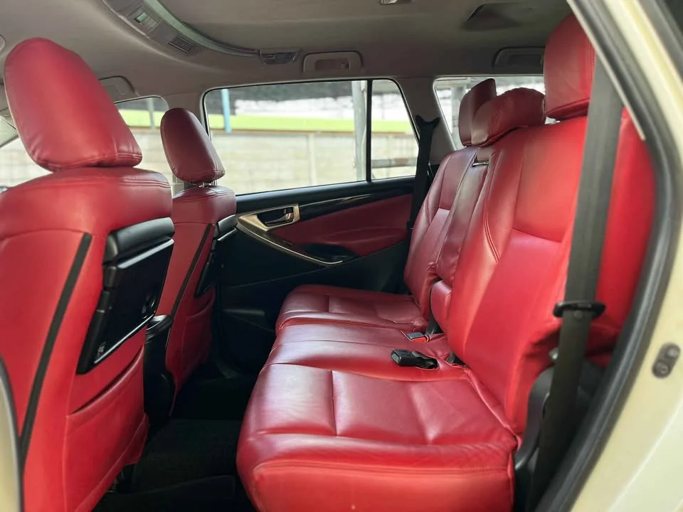 2017 Toyota Innova II 3
