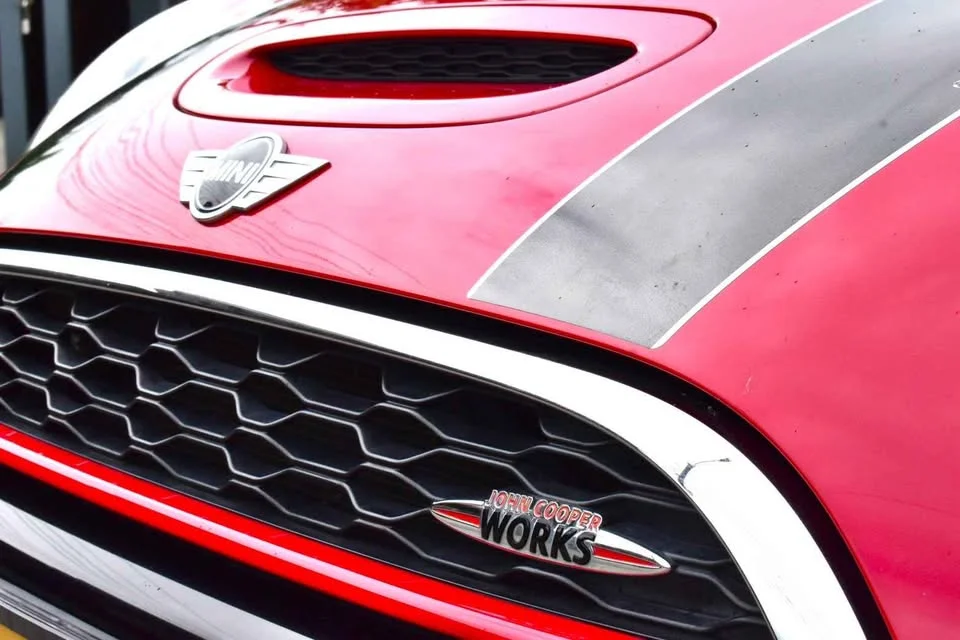 2018 Mini Hatch  III 2