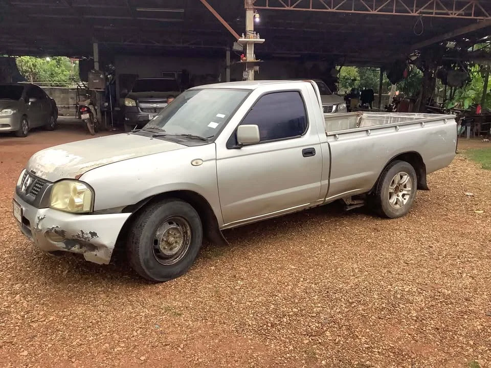 2006 Nissan Frontier I 2