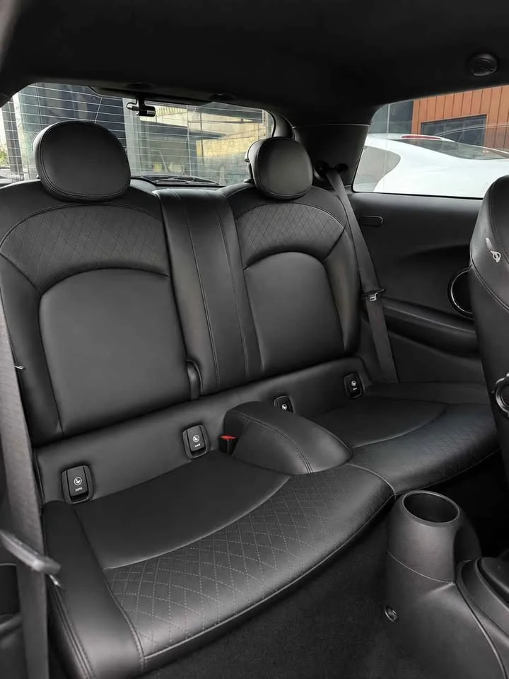 2015 Mini Hatch  III 3