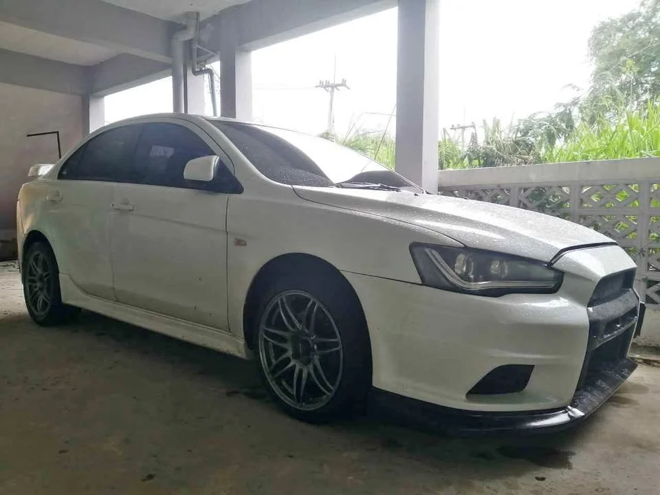 2010 Mitsubishi Lancer IX 2