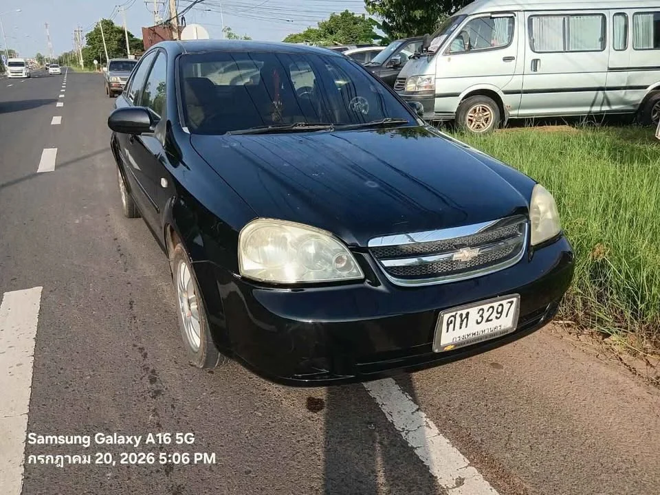 2004 Chevrolet Optra 3