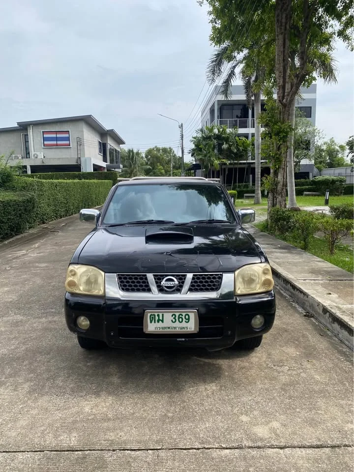 2006 Nissan Frontier I 3