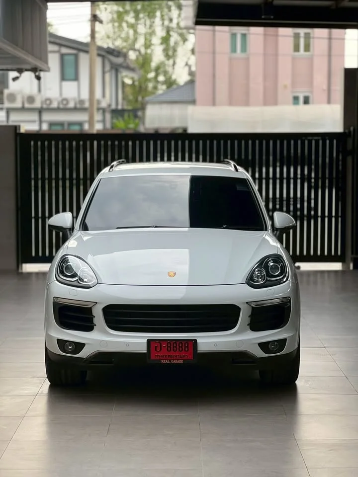 2017 Porsche Cayenne II 2