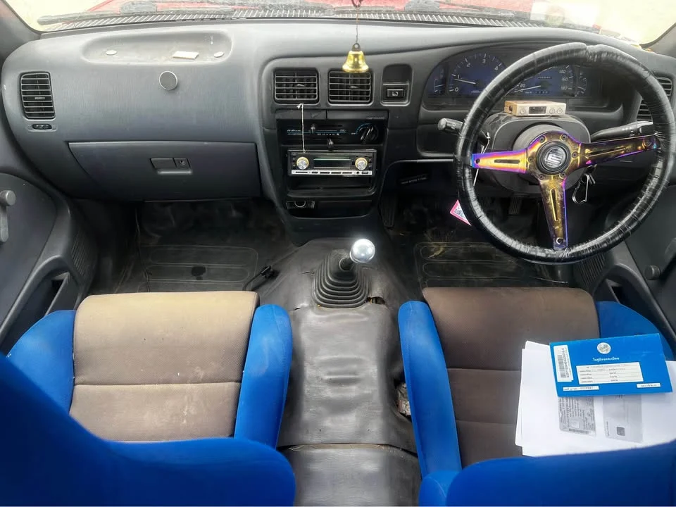 Toyota Hilux Tiger VI 3