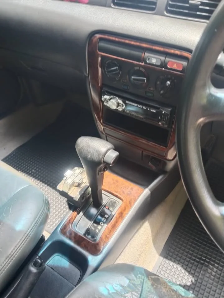 1999 Nissan Sunny IV 2
