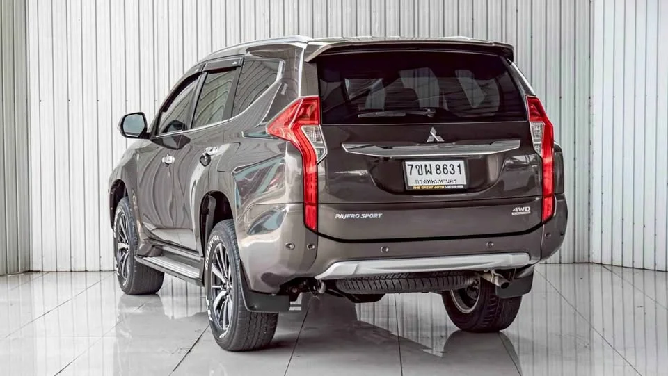 2016 Mitsubishi Pajero Sport III 2