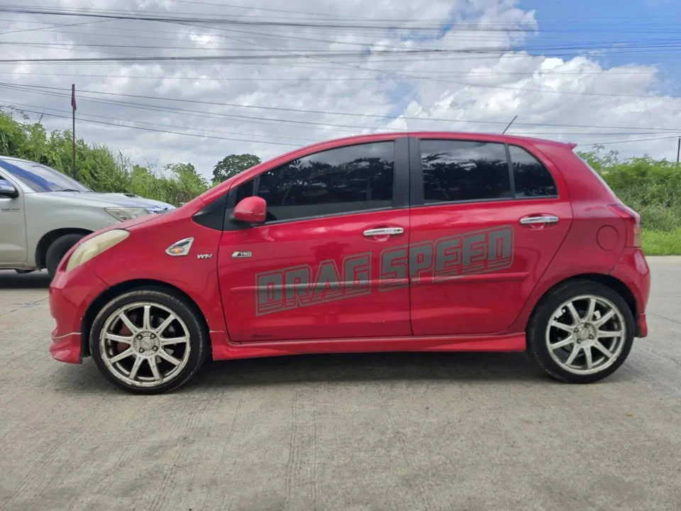 2006 Toyota Yaris II 3