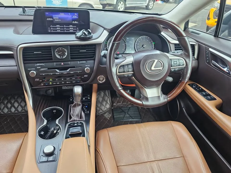 2018 Lexus RX IV 3