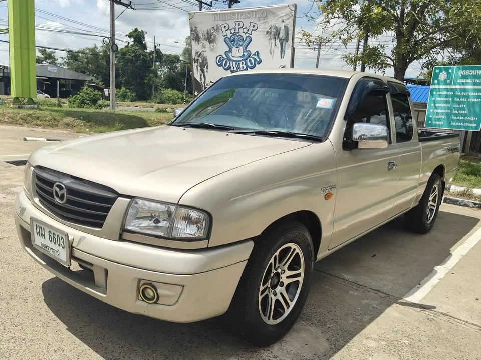 2003 Mazda 2500 Fighter V 2