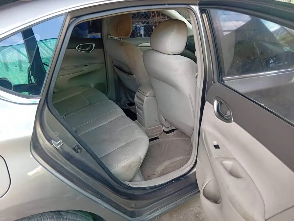 2012 Nissan Sylphy III (B17) 3