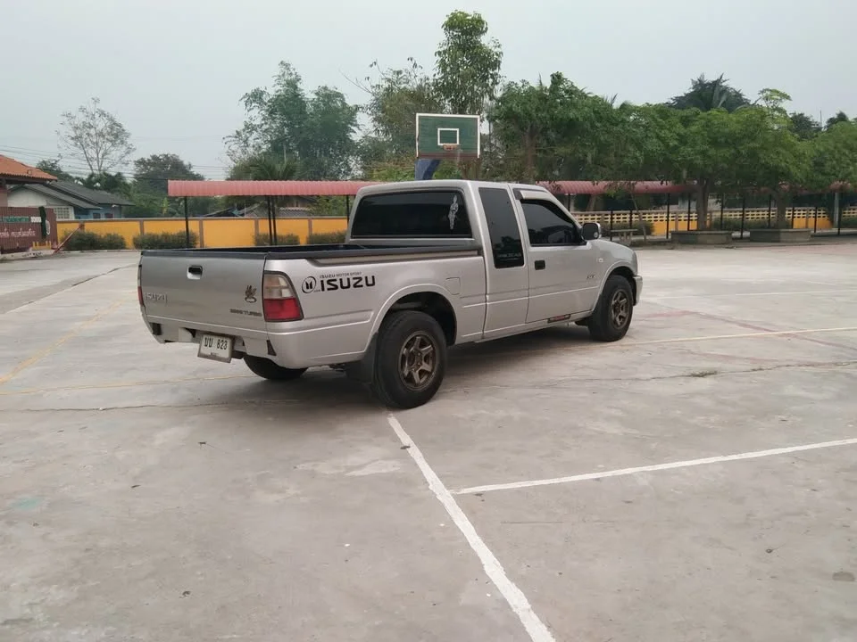 1991 Isuzu Faster Dragon Eyes III 2