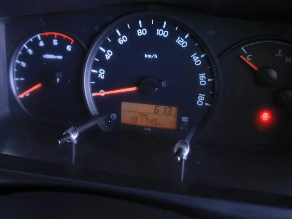 2016 Toyota HiAce V (H200) 2