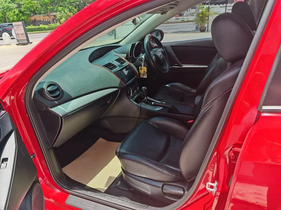 2012 Mazda 3 II 2