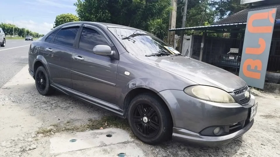 2010 Chevrolet Optra 3